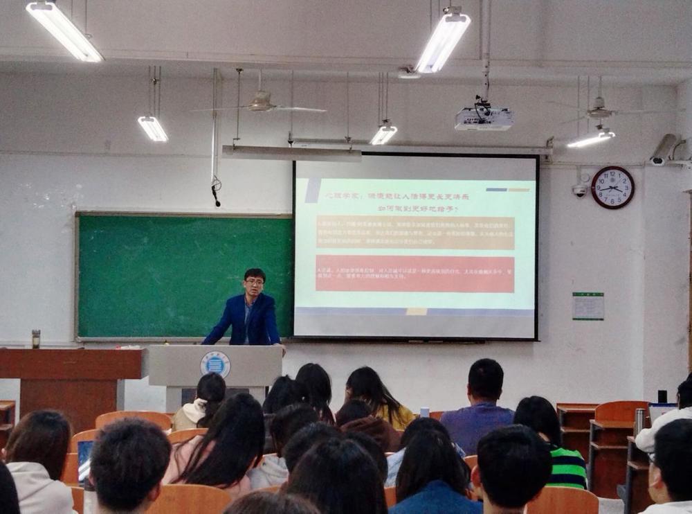 9e158f09bd3841c6aa8f95b4e8bdbd91.jpg 9e158f09bd3841c6aa8f95b4e8bdbd91.jpg