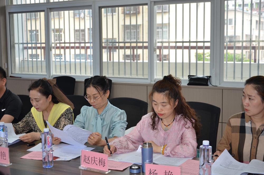 fcad6ca5c3f946d49a1bfd8978702942.jpeg fcad6ca5c3f946d49a1bfd8978702942.jpeg