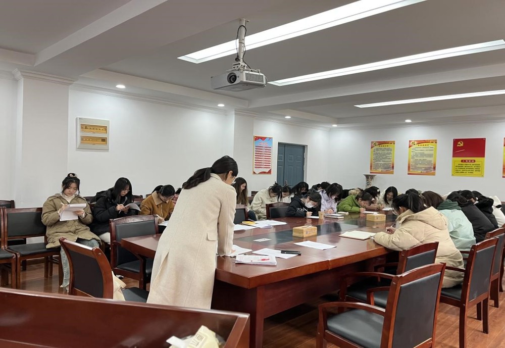 129beae9df22422b9d230344ee151e4a.jpg 129beae9df22422b9d230344ee151e4a.jpg