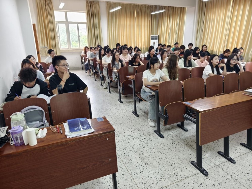 05d9c160a8c84d9798819bf755b89090.jpg 05d9c160a8c84d9798819bf755b89090.jpg