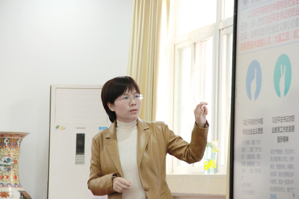 ed3c8d4135ec43c0a03b5de47e24f19e.jpg ed3c8d4135ec43c0a03b5de47e24f19e.jpg